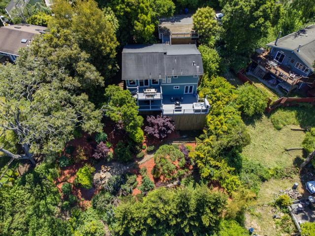 609 Encino Drive, Aptos CA: https://media.crmls.org/mediaz/00fbe36a-67e0-4c56-8187-00117ccf7750.jpg