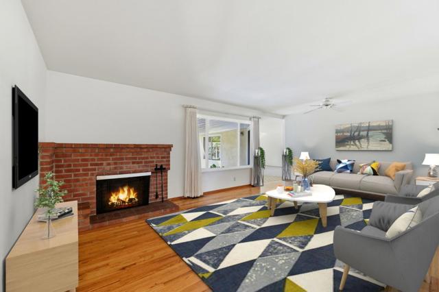 4975 Bel Escou Drive, San Jose CA: https://media.crmls.org/mediaz/00fc1579-dd23-4189-9af6-716287acc508.jpg