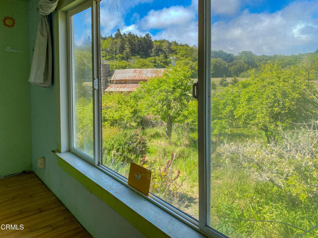42000 Mountain View Road, Manchester CA: https://media.crmls.org/mediaz/00fd29de-a86a-4c4e-8ea2-ae4f0b3a62b9.jpg