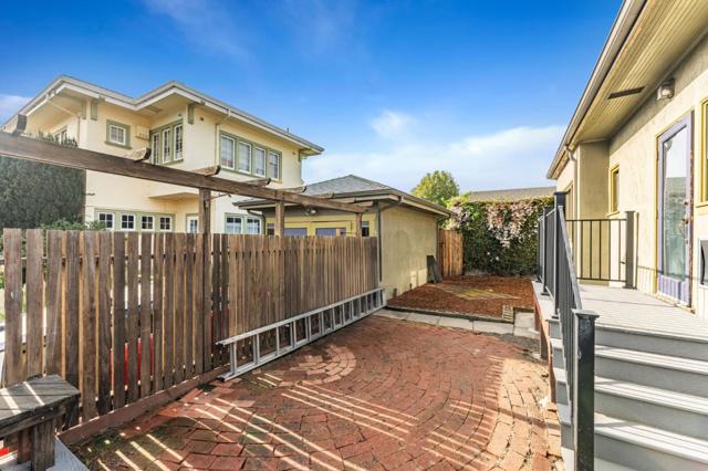 5150 Coronado Avenue, Oakland CA: https://media.crmls.org/mediaz/00fddc31-ce46-4a29-bc0d-e20367b1513c.jpg