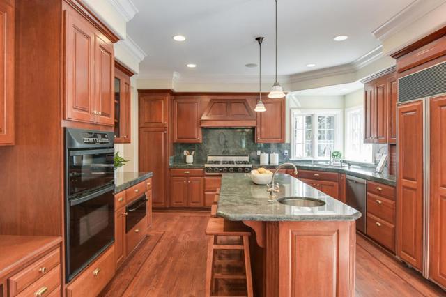 681 San Juan Street, Stanford CA: https://media.crmls.org/mediaz/00ff15fd-b9ad-4258-b5e6-00aecdebea80.jpg