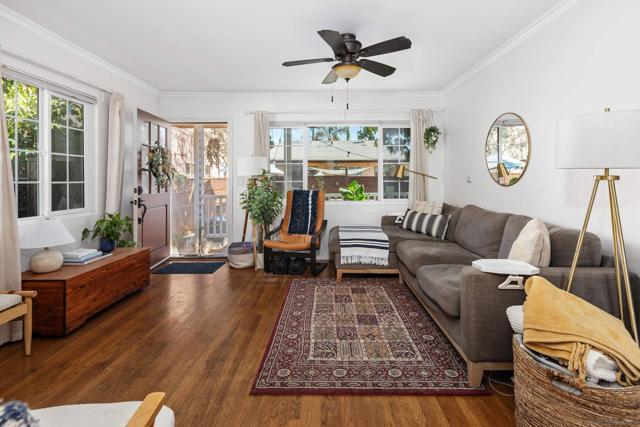 4830 4832 Utah St, San Diego CA: https://media.crmls.org/mediaz/00ffbdc1-1e8a-4c58-af14-fdbfb61b6830.jpg