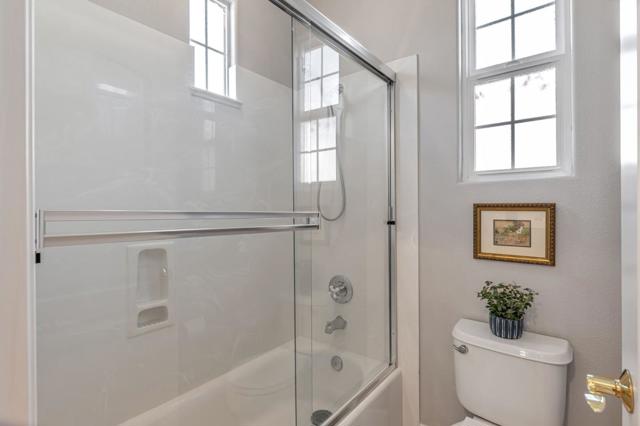 2645 Muirfield Way, Gilroy CA: https://media.crmls.org/mediaz/00fff5fe-6b8e-4fbd-8392-daf1ce6ab131.jpg