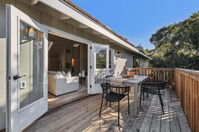 1100 Castro Road, Monterey CA: https://media.crmls.org/mediaz/0100129b-84e2-40a7-88de-78f4f1106338.jpg