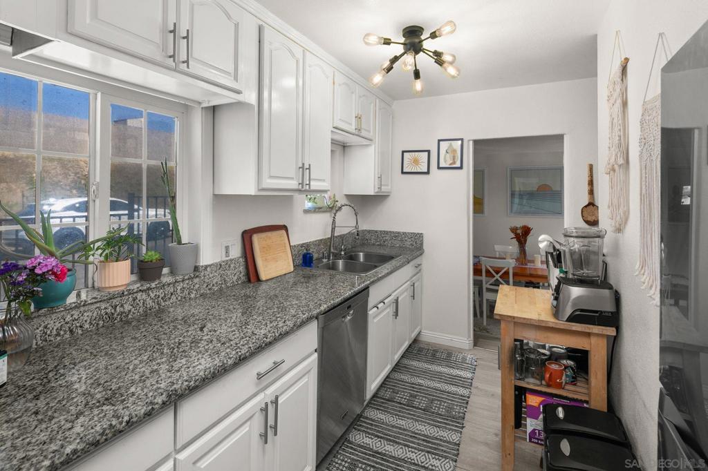 4863 Polk Ave. - photo 7