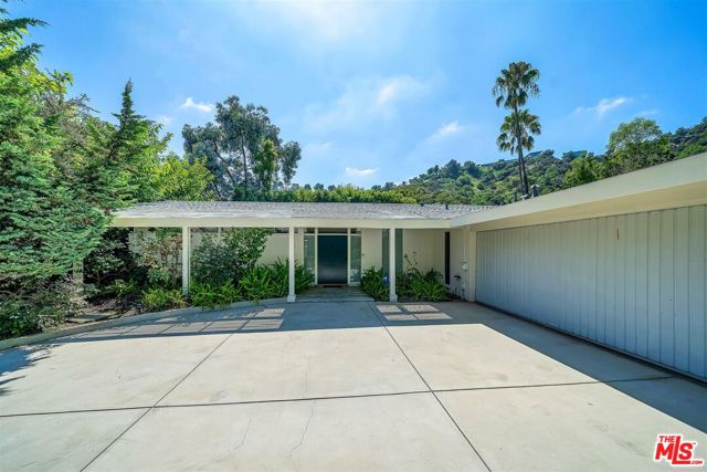 2647 Laurel Pass, Los Angeles, CA 90046