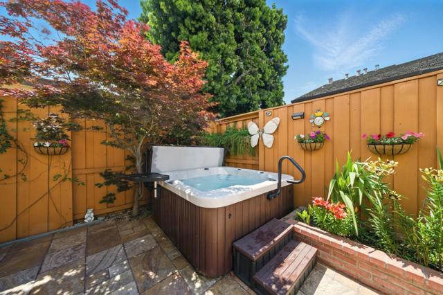 34919 Oyster Bay Terrace, Fremont CA: https://media.crmls.org/mediaz/0101194d-bf11-4c07-9b54-b1a75afde3ac.jpg
