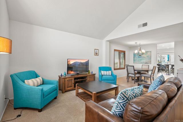 6887 Carnation Drive, Carlsbad CA: https://media.crmls.org/mediaz/01014432-7ff8-4f5e-bae1-850a706f6b1c.jpg