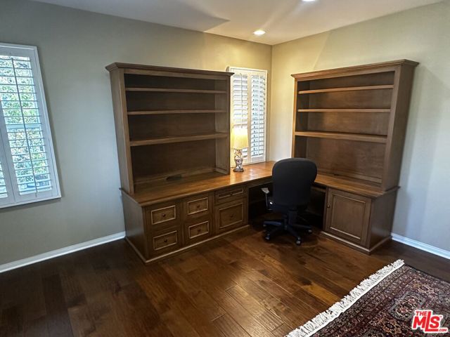 5338 Via Dolores, Newbury Park CA: https://media.crmls.org/mediaz/01015a19-8bf4-4a7b-93cc-8cf6b2d715ed.jpg