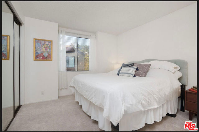 8114 Manitoba Street, Playa del Rey CA: https://media.crmls.org/mediaz/01018a92-a3b7-44f9-b67a-bc1b6196b257.jpg
