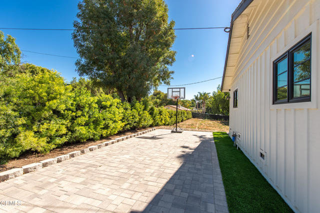 Detail Gallery Image 53 of 65 For 2474 Barbara Dr, –,  CA 93012 - 4 Beds | 3/1 Baths