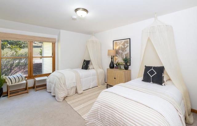573 Meadow Road, Aptos CA: https://media.crmls.org/mediaz/0103aa79-9aad-4d2a-a21d-466ea13a6547.jpg