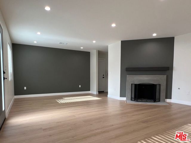 7444 Ostrom Avenue, Van Nuys CA: https://media.crmls.org/mediaz/0103f55a-d9b0-470c-8155-322e2eea6e5c.jpg