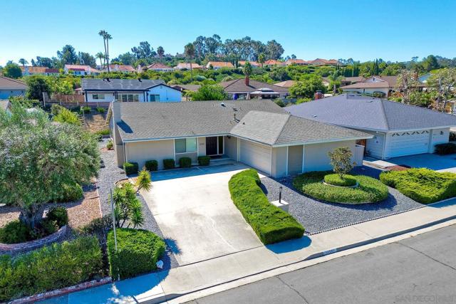 12581 Lomica Ave, San Diego CA: https://media.crmls.org/mediaz/0104e576-b6f4-4be6-97b3-55ab636720c0.jpg