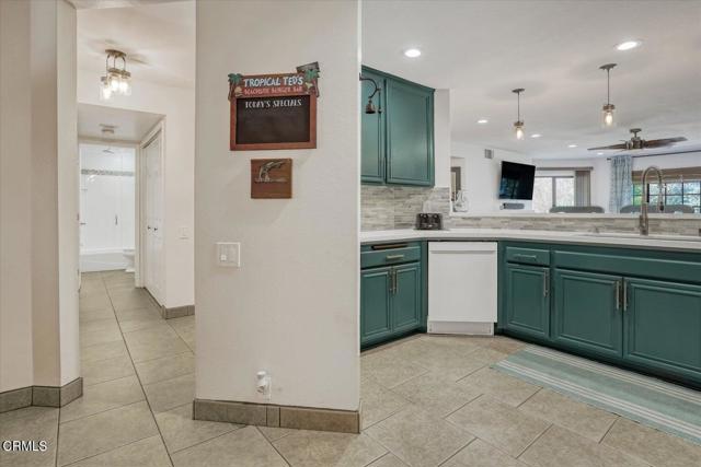 Detail Gallery Image 7 of 57 For 715 Island View Cir, Port Hueneme,  CA 93041 - 2 Beds | 2 Baths