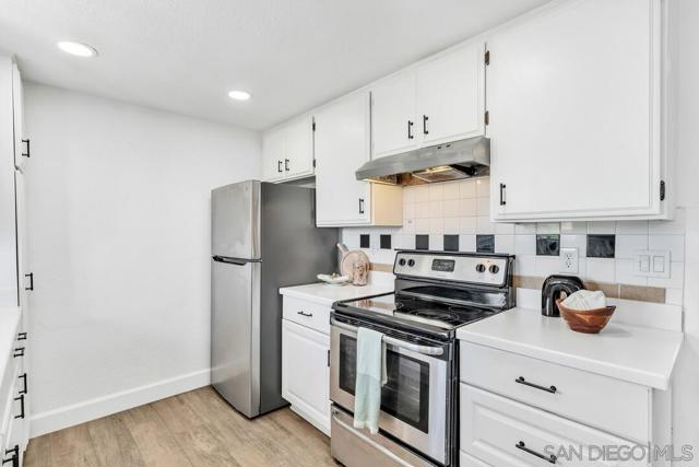 3814 Cherokee Ave, San Diego CA: https://media.crmls.org/mediaz/0107f1ae-fc72-4a9d-883c-556a6f6cc3cb.jpg