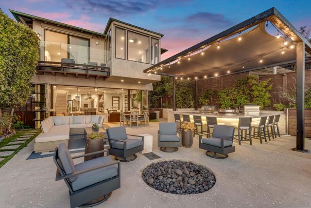 282 Neptune Avenue, Encinitas CA: https://media.crmls.org/mediaz/01088689-2c46-4280-bf0c-3ce665bbe68a.jpg