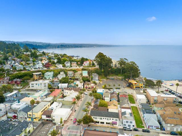 100 N Rodeo Gulch Road, Soquel CA: https://media.crmls.org/mediaz/01096291-4db3-43f7-9189-b5276762dd11.jpg
