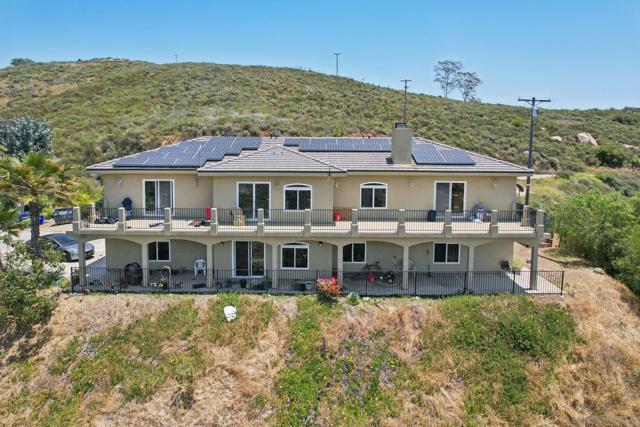 19075 Caesar Drive, Ramona CA: https://media.crmls.org/mediaz/0109b25f-6afd-4b2e-a859-ce0b4b74d59e.jpg