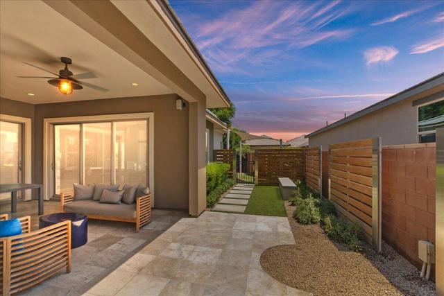 51678 Hawthorne Court, Indio CA: https://media.crmls.org/mediaz/010b9247-614b-4da7-a171-1f120cad255a.jpg
