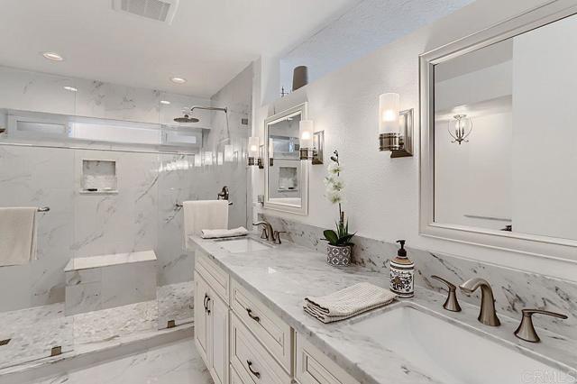 4014 Aguila Street, Carlsbad CA: https://media.crmls.org/mediaz/010beec1-47a6-4da9-a4b8-6ef9b55e4611.jpg