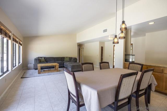 1603 CAMINO DEL SEQUAN, Alpine CA: https://media.crmls.org/mediaz/010bf50a-8d9e-4fc3-918f-4e0cbd1476c1.jpg