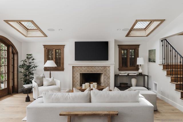 Image 14 of 63 For 660 Margarita