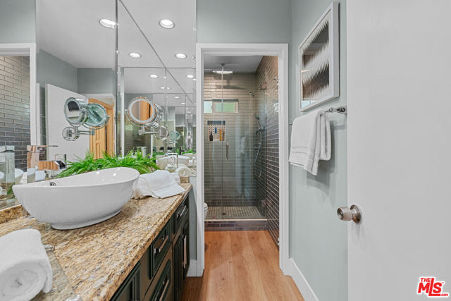 2103 N Hobart Boulevard, Los Angeles CA: https://media.crmls.org/mediaz/010d3ce5-4789-411a-9fc2-5b0307c777bc.jpg