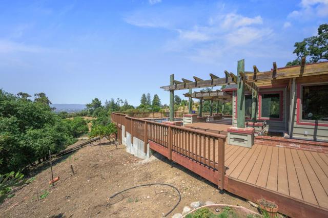 15946 Camino Vista Way, San Jose CA: https://media.crmls.org/mediaz/010de6ac-0796-4210-a4f8-cfb67e4a59aa.jpg
