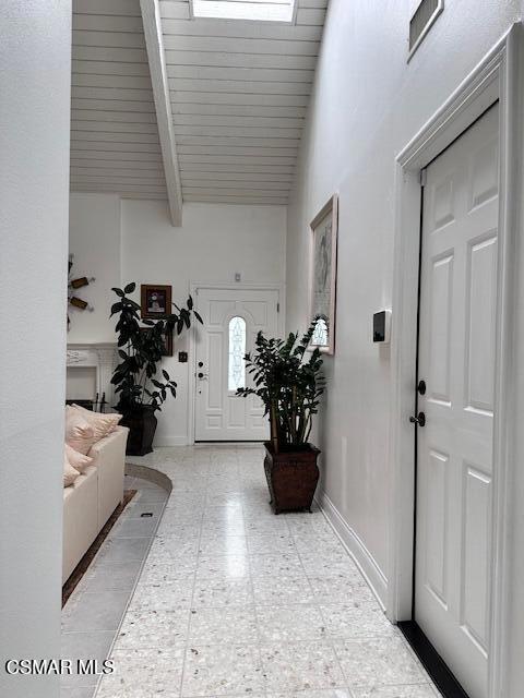 1064 Finrod Court, Westlake Village CA: https://media.crmls.org/mediaz/010e3144-cef7-48b5-9063-029cbe942957.jpg