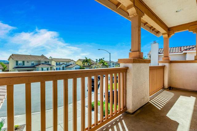 Detail Gallery Image 5 of 66 For 3218 Rancho Reata, Carlsbad,  CA 92009 - 3 Beds | 2/1 Baths