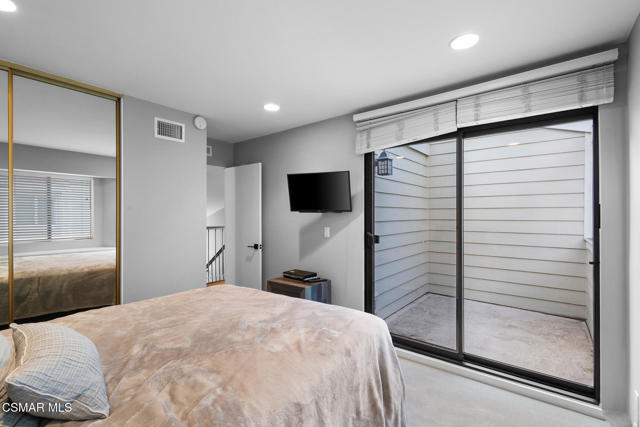 1224 S Westlake Boulevard, Westlake Village CA: https://media.crmls.org/mediaz/010f3580-4cfe-42eb-a06c-ecff8285bb43.jpg