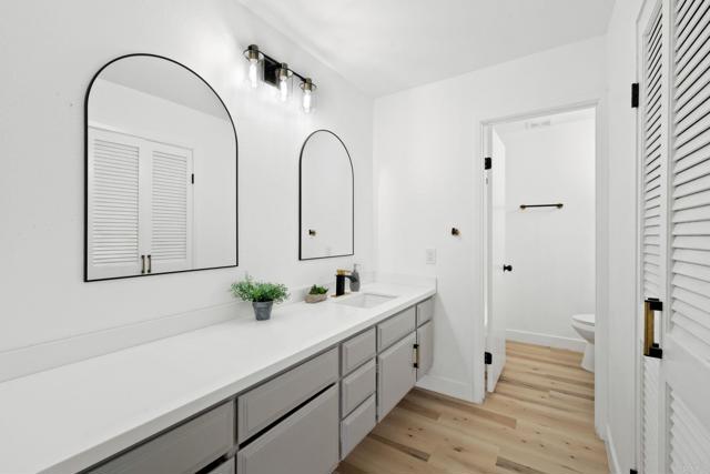 10350 Caminito Cuervo, San Diego CA: https://media.crmls.org/mediaz/01108ab9-61df-4db3-adc7-ee41cffc359d.jpg