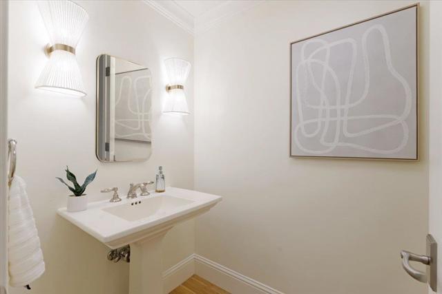 455 Calle Del Sol, Aptos CA: https://media.crmls.org/mediaz/01116a11-b559-4b43-a4a9-dfc94c003683.jpg