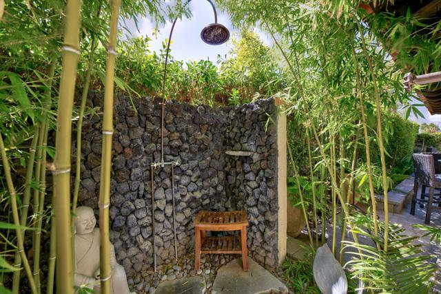 24 Calle Ardilla, Rancho Mirage CA: https://media.crmls.org/mediaz/011188b7-b640-4f7f-94c1-a96690b7b3b2.jpg