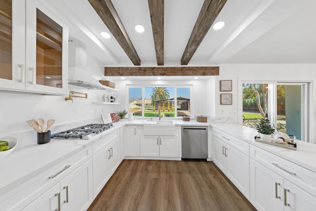 Detail Gallery Image 13 of 36 For 8167 Bridal Path Cir, Jurupa Valley,  CA 92509 - 4 Beds | 2 Baths