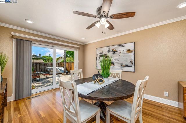 1429 Columbus Ave, Livermore CA: https://media.crmls.org/mediaz/0112a40f-c3de-4783-aead-3cca588723ca.jpg