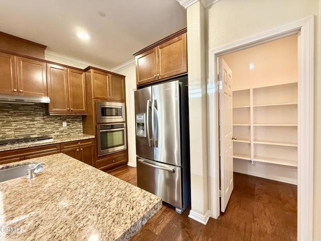 Detail Gallery Image 14 of 44 For 187 Seabluff Dr, Port Hueneme,  CA 93041 - 3 Beds | 2/1 Baths
