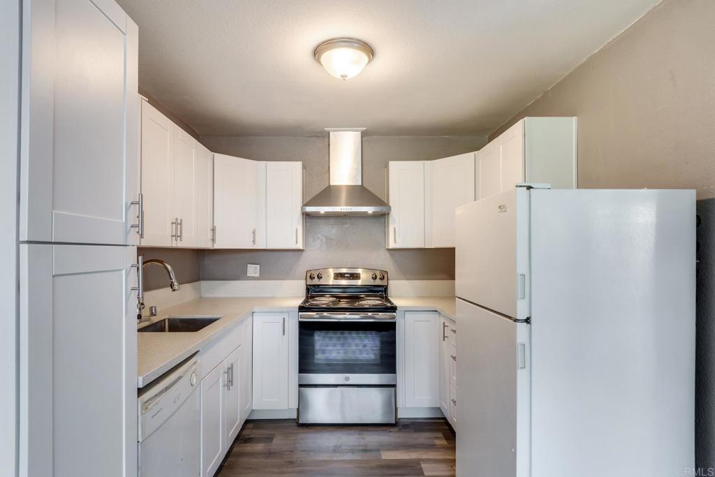 1811 Grand Avenue #149 - photo 9