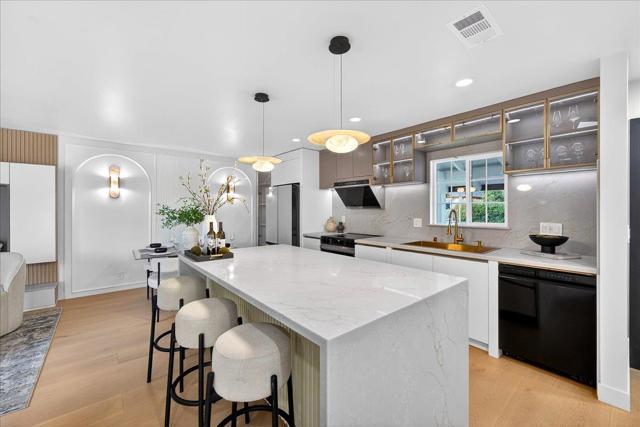 1980 Foxworthy Avenue, San Jose CA: https://media.crmls.org/mediaz/01166835-834b-47c9-9e51-255da7ffbf41.jpg