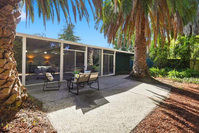 35 French Creek Place, San Mateo CA: https://media.crmls.org/mediaz/011707b6-ffec-4e24-afa8-c150a396c093.jpg