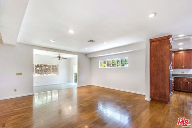 4521 Don Timoteo Drive, Los Angeles CA: https://media.crmls.org/mediaz/01179e10-d433-4726-ba41-29d379006d75.jpg
