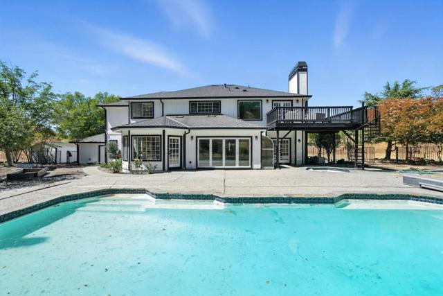 6650 Johnston Road, Pleasanton CA: https://media.crmls.org/mediaz/0117a2a5-4699-43ed-aeee-8513a563b8d9.jpg