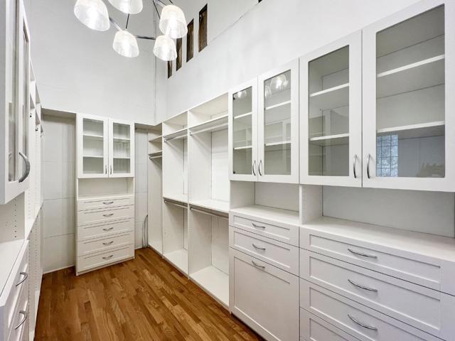 85 Fagan Drive, Hillsborough CA: https://media.crmls.org/mediaz/01184ce8-d771-4885-8a0c-166de876e016.jpg