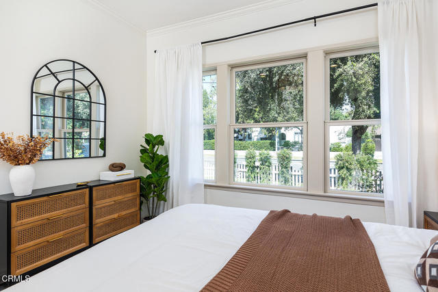 Detail Gallery Image 12 of 58 For 958 966 E Orange Grove Bld, Pasadena,  CA 91104 - – Beds | – Baths