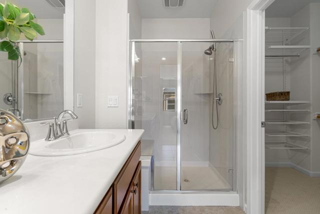 104 N Hummingbird Lane, San Mateo CA: https://media.crmls.org/mediaz/011927e9-f0ee-4f16-96d6-bf2fef0dab4e.jpg
