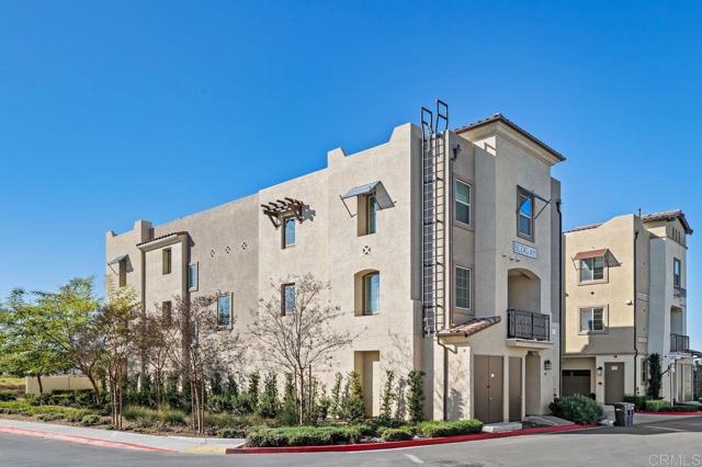 Detail Gallery Image 19 of 25 For 305 Cricket Ct., Santee,  CA 92071 - 3 Beds | 3 Baths