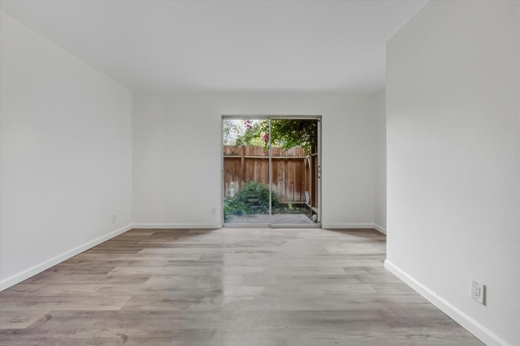 MLS #219137652DA image #20