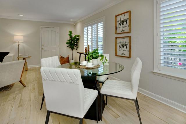 Image 15 of 55 For 7068 Brooktree Way