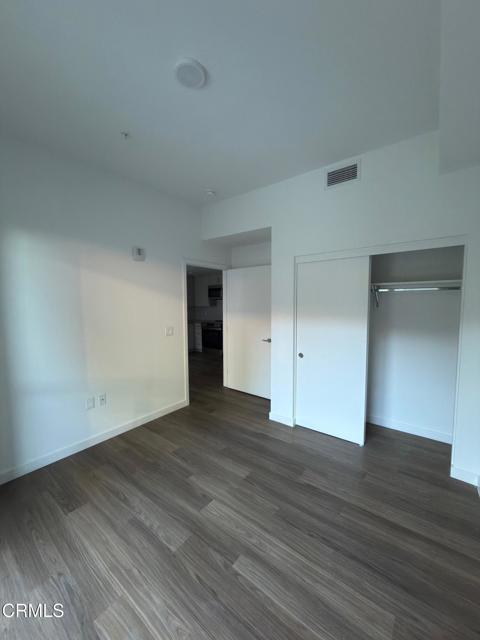 Detail Gallery Image 9 of 10 For 18900 Parthenia St #101,  Northridge,  CA 91324 - 1 Beds | 1 Baths